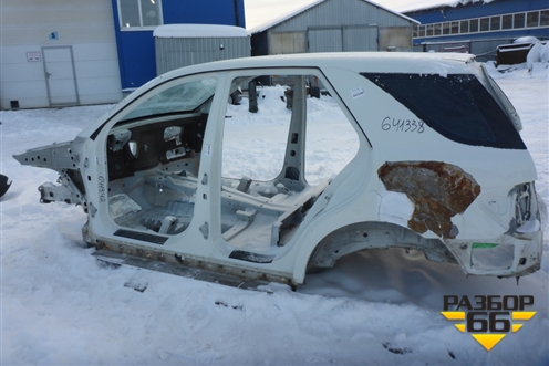 Боковина кузова левая для Mercedes Benz ML-Klass W164 c 2005-2011г