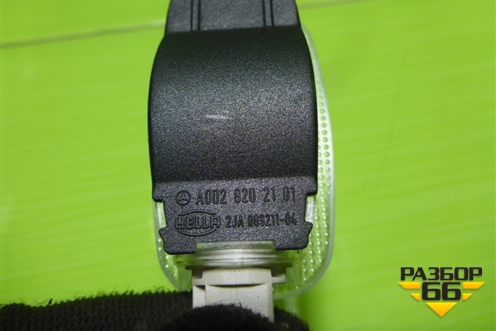 Плафон салонный (под козырьком) (A0028202101) для Mercedes Benz ML-Klass W166 c 2011г
