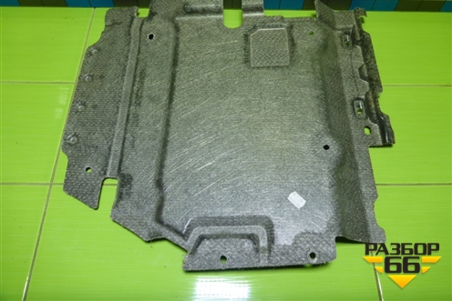 Накладка внутренняя (A1646800823) для Mercedes Benz ML-Klass W164 c 2005-2011г
