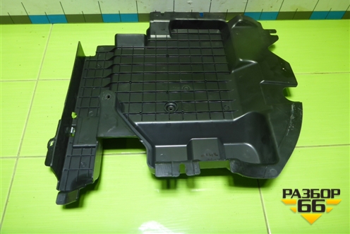 Крышка аккумулятора (A1646801218) для Mercedes Benz ML-Klass W164 c 2005-2011г