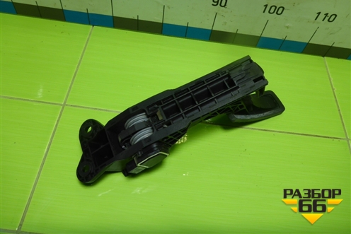 Педаль газа электронная (A1643000104) для Mercedes Benz ML-Klass W164 c 2005-2011г