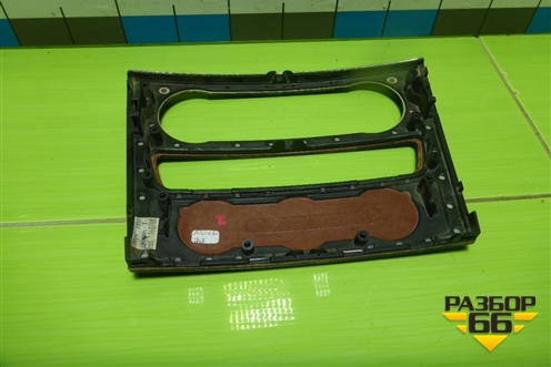 Накладка на торпедо (на климат) для Mercedes Benz ML-Klass W164 c 2005-2011г