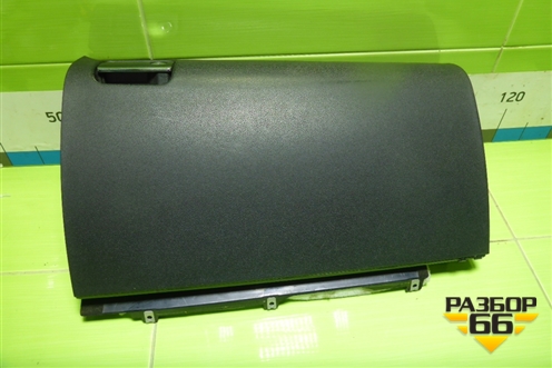 Бардачок (A1646890139) для Mercedes Benz ML-Klass W164 c 2005-2011г