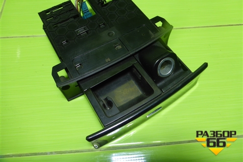 Пепельница передняя (A1648100130) для Mercedes Benz ML-Klass W164 c 2005-2011г