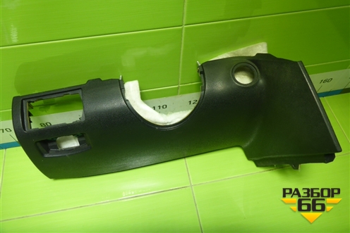 Накладка на торпедо (левая под рулём) (A1646802387) для Mercedes Benz ML-Klass W164 c 2005-2011г