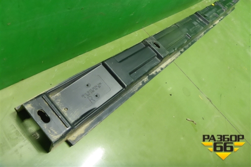 Кронштейн подножки правой (A1646981030) для Mercedes Benz ML-Klass W164 c 2005-2011г