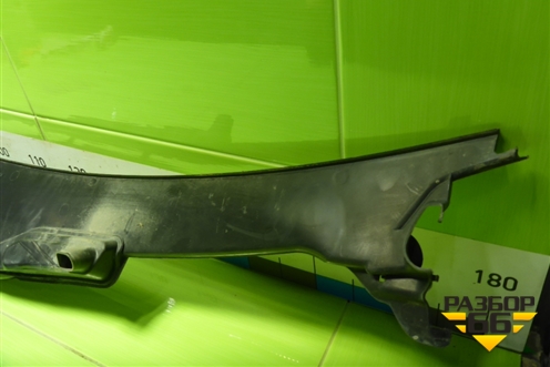Решетка стеклоочистителей (A1648300228) для Mercedes Benz ML-Klass W164 c 2005-2011г