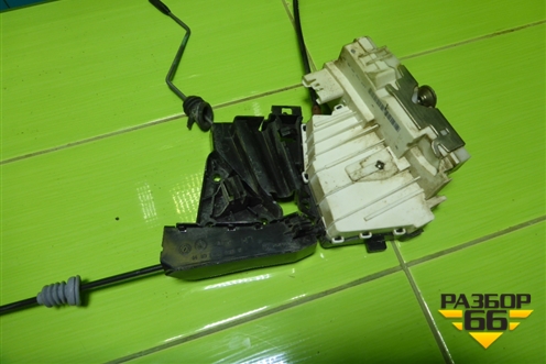 Замок двери передней левой (A1697202535) для Mercedes Benz ML-Klass W164 c 2005-2011г
