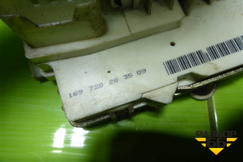Замок двери передней правой (A1697202835) для Mercedes Benz ML-Klass W164 c 2005-2011г