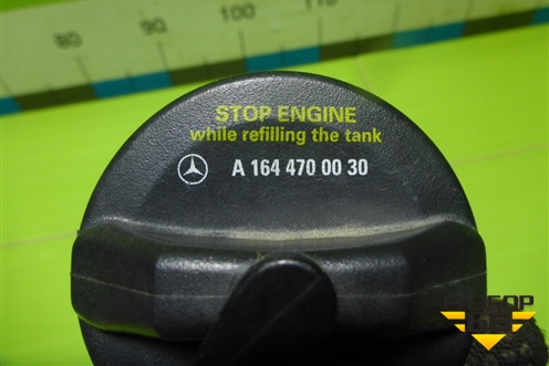 Крышка топливного бака (A1644700030) для Mercedes Benz ML-Klass W164 c 2005-2011г