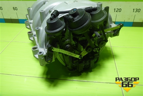 Коллектор впускной (3.5л 272967) (A2721402401) для Mercedes Benz ML-Klass W164 c 2005-2011г
