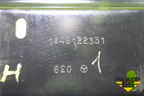 Кронштейн сиденья заднего (A1646122331) для Mercedes Benz ML-Klass W164 c 2005-2011г