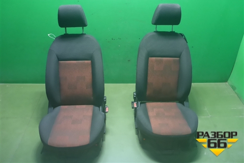 Сиденья передние (3-х дверный кузов) для Ford Fiesta с 2001-2008г