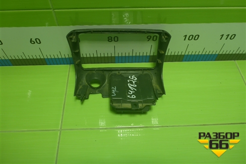 Накладка на торпедо (5546152010) для Toyota Yaris с 1999-2005г