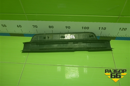 Накладка порога внутренняя переднего левого (6791452020) для Toyota Yaris с 1999-2005г