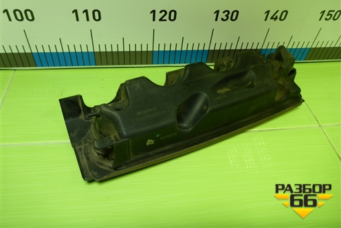 Накладка декоративная на двигатель (2.0л BLY) (06F129208C) для Volkswagen Golf V с 2003-2009г