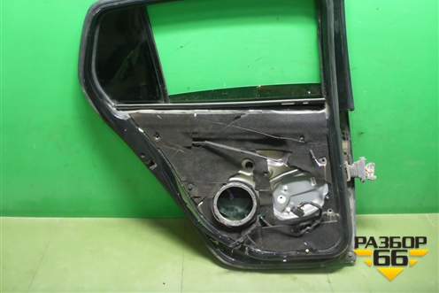 Дверь задняя левая для Volkswagen Golf V с 2003-2009г