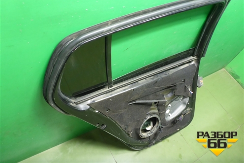 Дверь задняя левая для Volkswagen Golf V с 2003-2009г