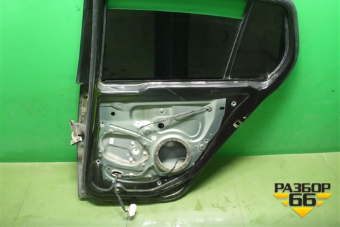 Дверь задняя правая для Volkswagen Golf V с 2003-2009г