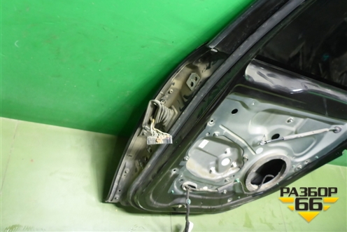 Дверь задняя правая для Volkswagen Golf V с 2003-2009г