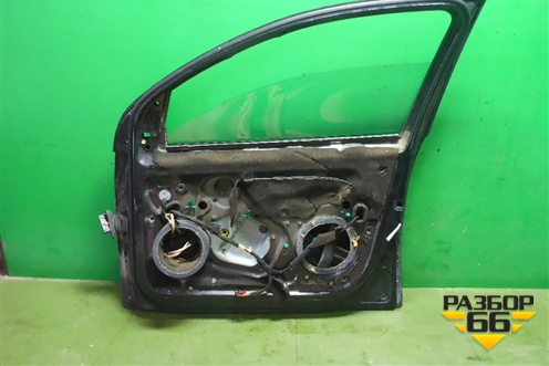 Дверь передняя правая (5ти дверный кузов) для Volkswagen Golf V с 2003-2009г