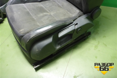 Сиденья комплект (AIR BAG электро регулировка обогрев) для Volkswagen Golf V с 2003-2009г