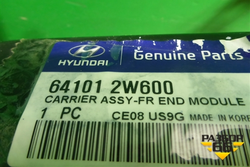 Панель передняя (новая) (641012W600) для Hyundai Santa Fe с 2012г