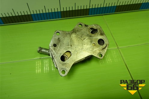 Радиатор масляный (2.0л BLY) (06D117021C) для Volkswagen Golf V с 2003-2009г