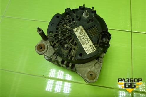 Генератор (2.0л BLY) (06F903023C) для Volkswagen Golf V с 2003-2009г