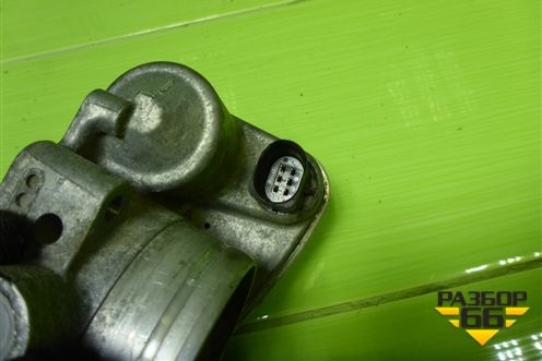 Заслонка дроссельная электрическая (2.0л BLY) (06F133062) для Volkswagen Golf V с 2003-2009г