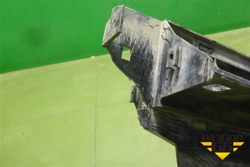 Кронштейн фары правой (51647184160) для BMW 7 серия F01/F02 с 2008г