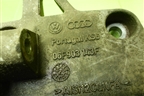 Кронштейн генератора (2.0л BLY) (06F903143F) для Volkswagen Golf V с 2003-2009г