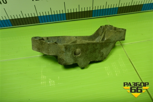 Кронштейн КПП левый (АКПП) (1K0199117) для Volkswagen Golf V с 2003-2009г