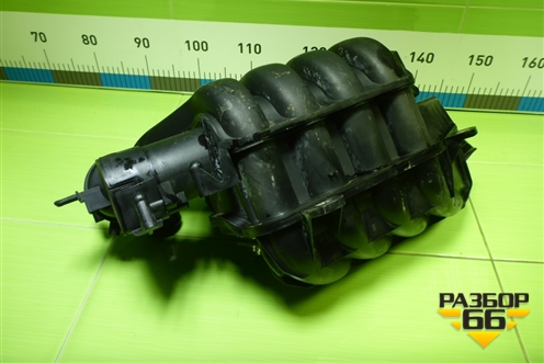 Коллектор впускной (2.0л BLY) (06F133210N) для Volkswagen Golf V с 2003-2009г