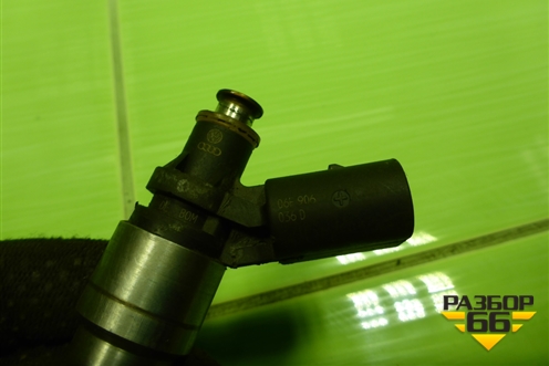 Форсунка инжекторная электрическая (2.0л BLY) (06F906036D) для Volkswagen Golf V с 2003-2009г