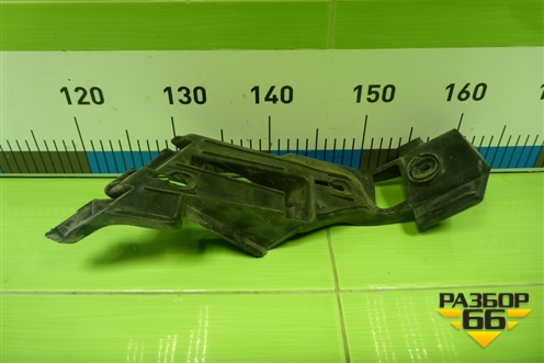 Кронштейн заднего бампера правый (1K6807394) для Volkswagen Golf V с 2003-2009г