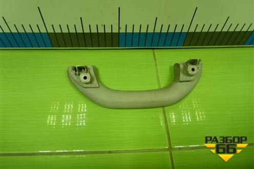 Ручка внутренняя потолочная для Volkswagen Golf V с 2003-2009г