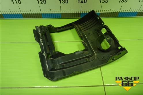 Накладка на торпедо (левая) (1K1858367S) для Volkswagen Golf V с 2003-2009г