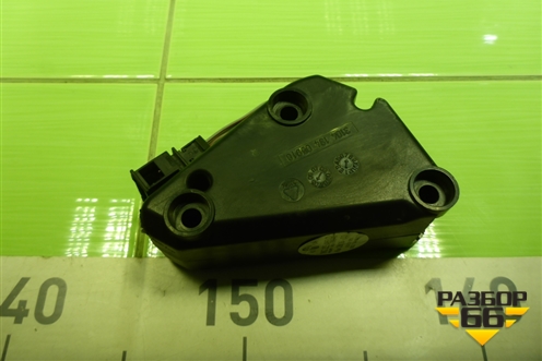 Блок электронный (1K0035463D) для Volkswagen Golf V с 2003-2009г