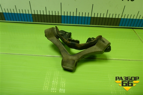 Кронштейн глушителя (6Q0253147) для Volkswagen Golf V с 2003-2009г