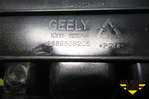 Кронштейн фары правой (8889508206) для Geely Monjaro с 2021г