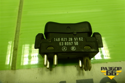 Кнопка стеклоподъёмника (A1408212851) для Mercedes Benz G-Klass W463 с1989г