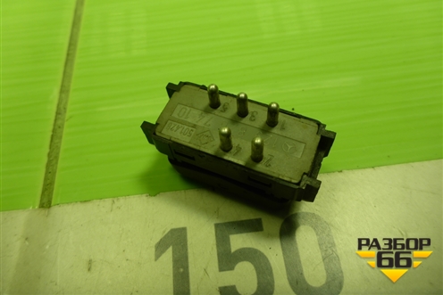 Кнопка обогрева лобового стекла (A1298207410) для Mercedes Benz G-Klass W463 с1989г
