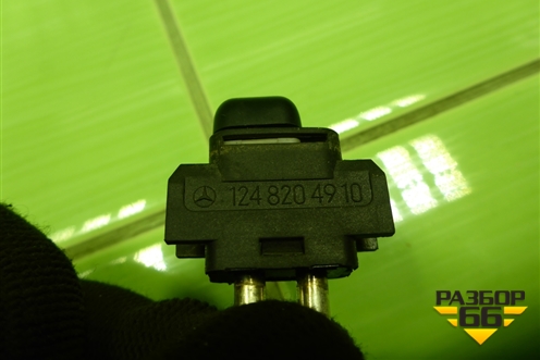 Кнопка блокировки стекол (A1248204910) для Mercedes Benz G-Klass W463 с1989г