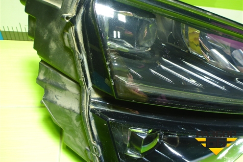 Фара правая (Full Led без блока) (57B941016D) для Skoda Karoq с 2017г