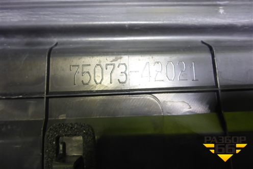 Накладка двери передней правой (после 2015г) (7507342021) для Toyota Rav-4 с 2012-2019г