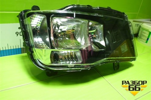 Фара правая  (Дубликат Depo) (4491106RMLD) для MAN  TGX с 2007г