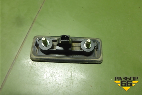 Кнопка открывания багажника (1Z0827574C) для Skoda Octavia (А5) с 2004-2013г