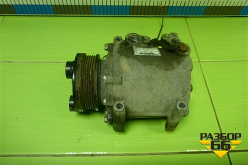 Компрессор кондиционера (1.6л 4G18) (MN185570) для Mitsubishi Lancer-9  с 2003-2008г