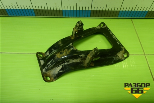 Кронштейн впускного коллектора для Mitsubishi Lancer-9  с 2003-2008г